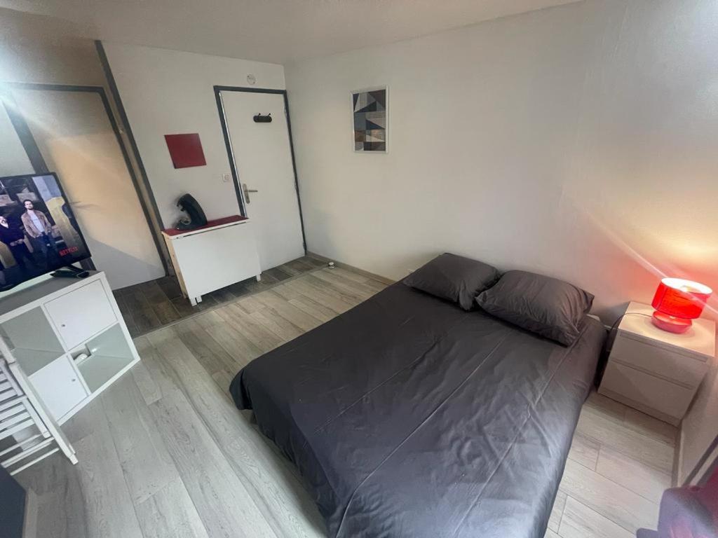 Le Confort - Calme, Ideale Couple, Business, Long Sejour Ниор Екстериор снимка
